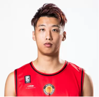 https://img.jingtongsl.com/img/basketball/player/885a6678d5e87d2249b9e99008794278.png