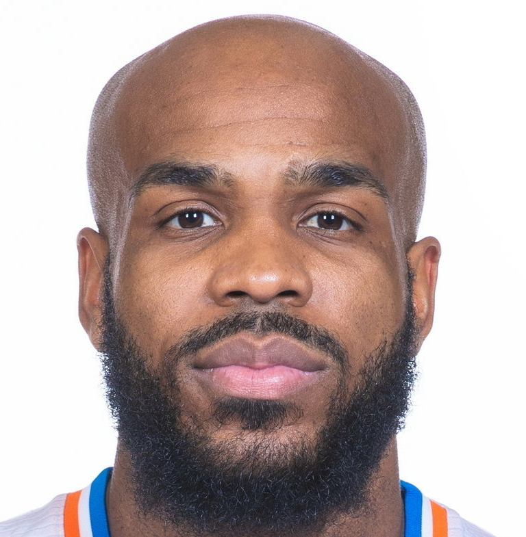 https://img.jingtongsl.com/img/basketball/player/a96423329b62045399a86c0a39fc472d.png