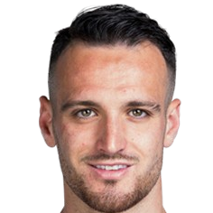 https://img.jingtongsl.com/img/football/player/96f3622d1a5c7180ca227ce72eb1b920.png