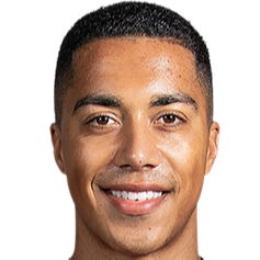 https://img.jingtongsl.com/img/football/player/f04b09e715f9f617e4bcecb04d5eb698.png